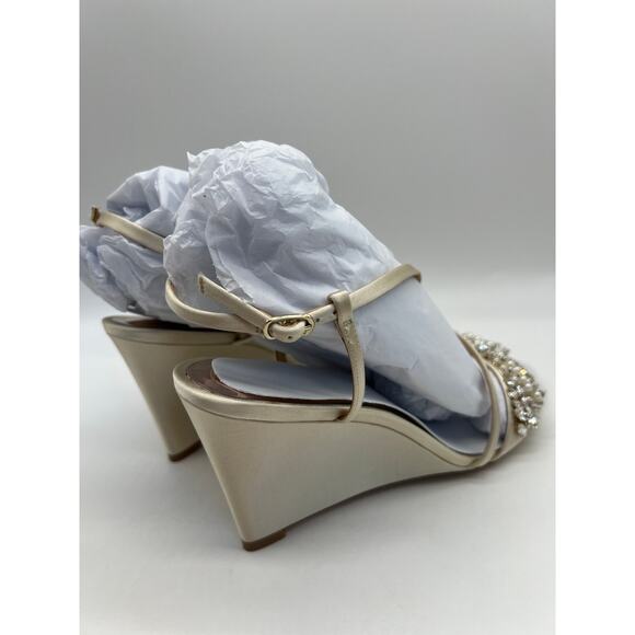 Badgley Mischka Women's Clarisa Embellished Wedge Sandal Ivory MP5243 Size 8.5 - Picture 7 of 12